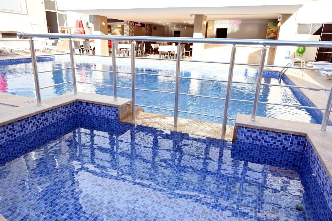 Roxx Royal Hotel Kusadasi Luaran gambar